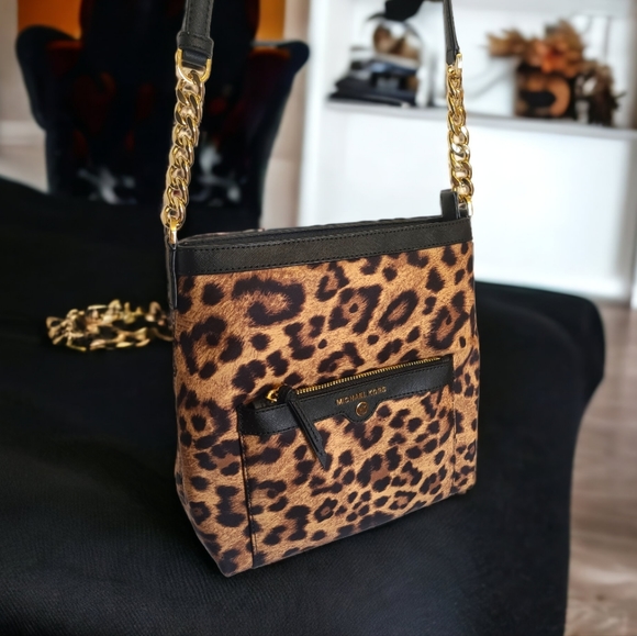 MICHAEL Michael Kors Handbags - Michael Michael Kohrs Morgan Messenger Bag Leopard Print